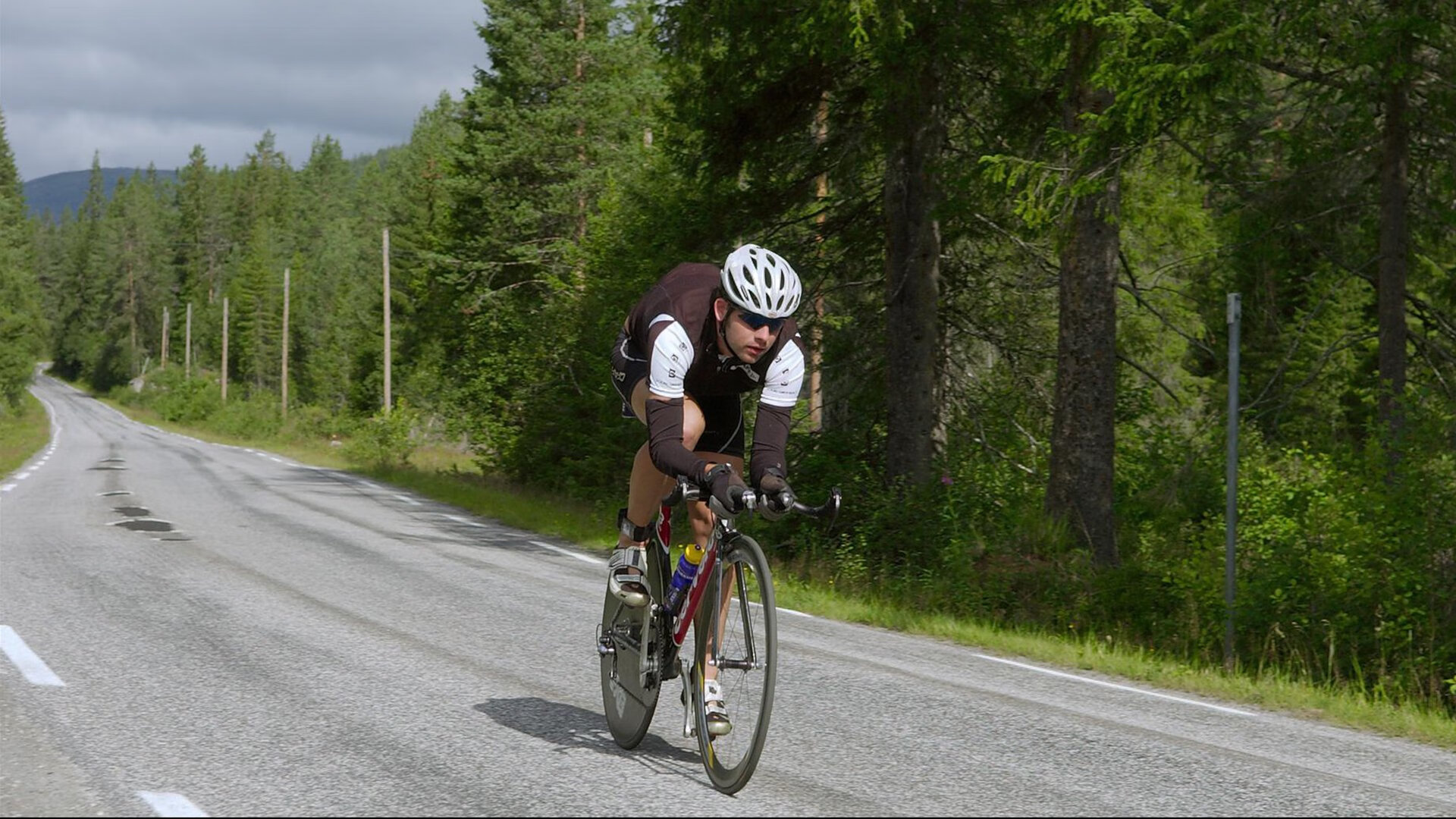 “体育+养老产业峰会” 专设银发体适能展示区
